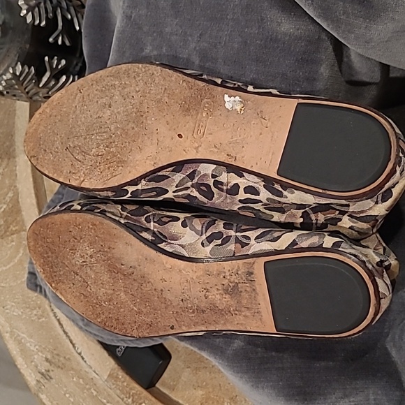 Authentic Coach Mimsy Flats Size 9B - Picture 5 of 6